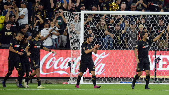 Carlos Vela scores for LAFC vs LA Galaxy